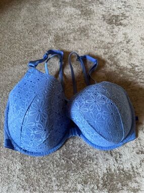 Victoria’s Secret Lined Demi Bra in Blue Lace- 36DDD
